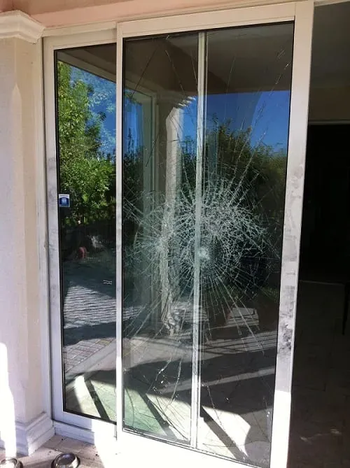 Remplacement de vitrage à Le Vieux-Bourg