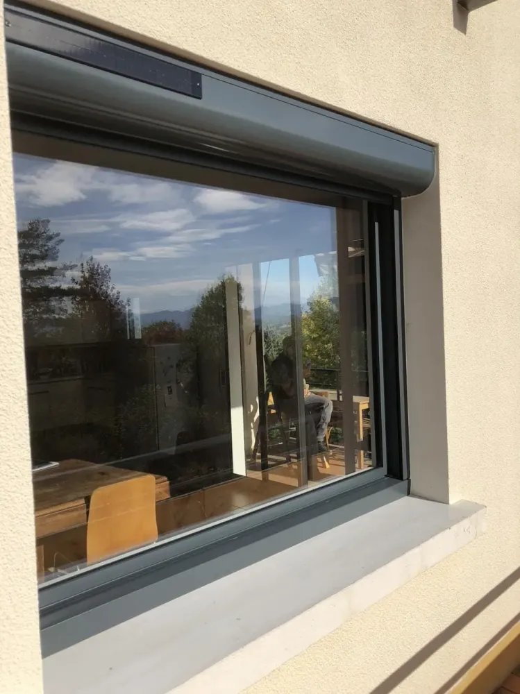 Dépannage menuiseries PVC à Le Vieux-Bourg